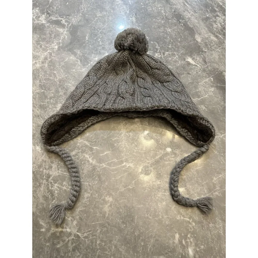 ABERCROMBIE & FITCH  KNIT WINTER HAT W/FAUX FUR LINING‎ Grey New Without Tags